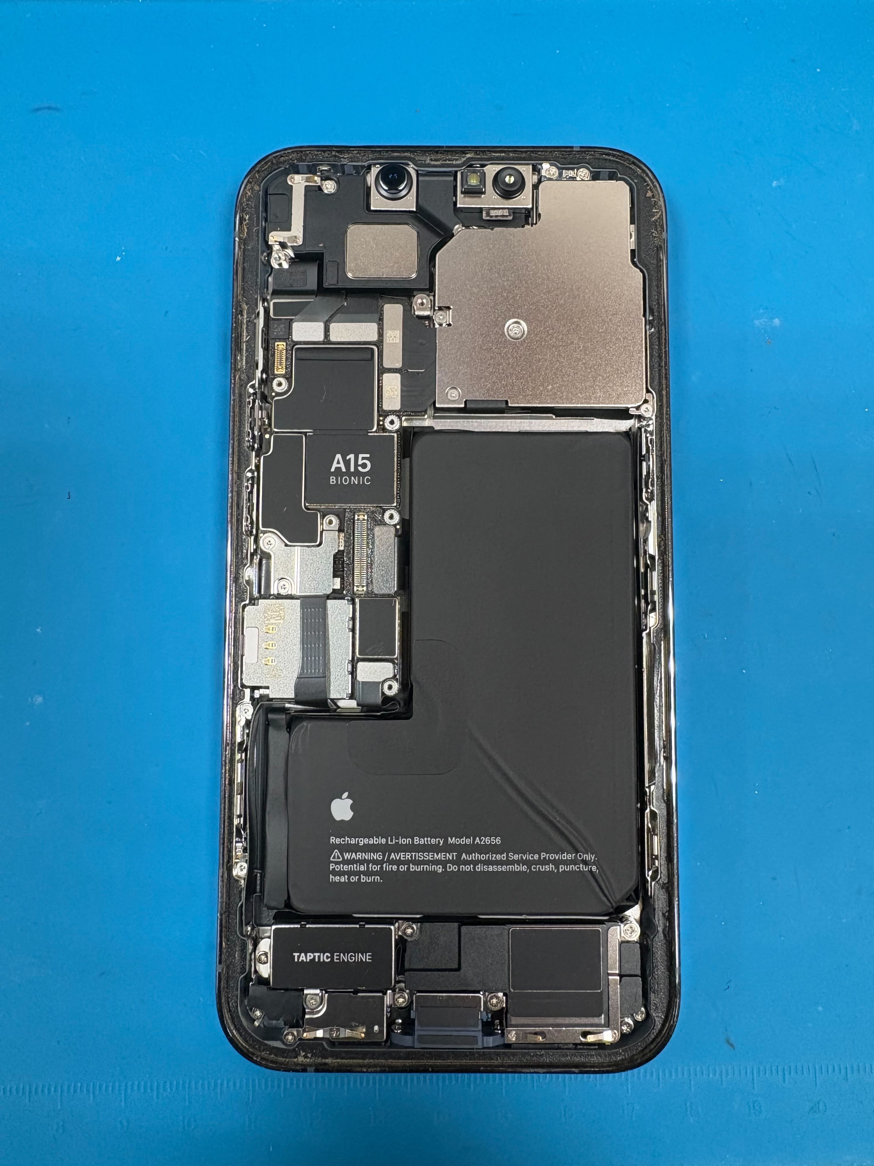 iPhone13Pro 音量ボタン反応しない🔊 音量ボタン交換【イオン豊橋南】